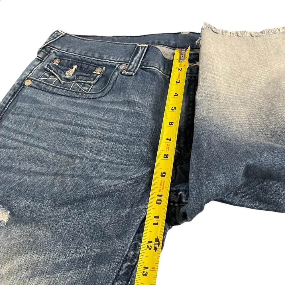 True Religion Men's Cut-Off Jean Shorts w/ Flaps & Rips in Moving Indigo size 38